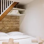 Modern 1 Bedroom Near Eiffel Tower